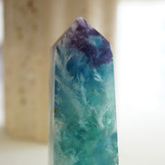 紫藍羽毛螢石柱 - ART OF GEM 