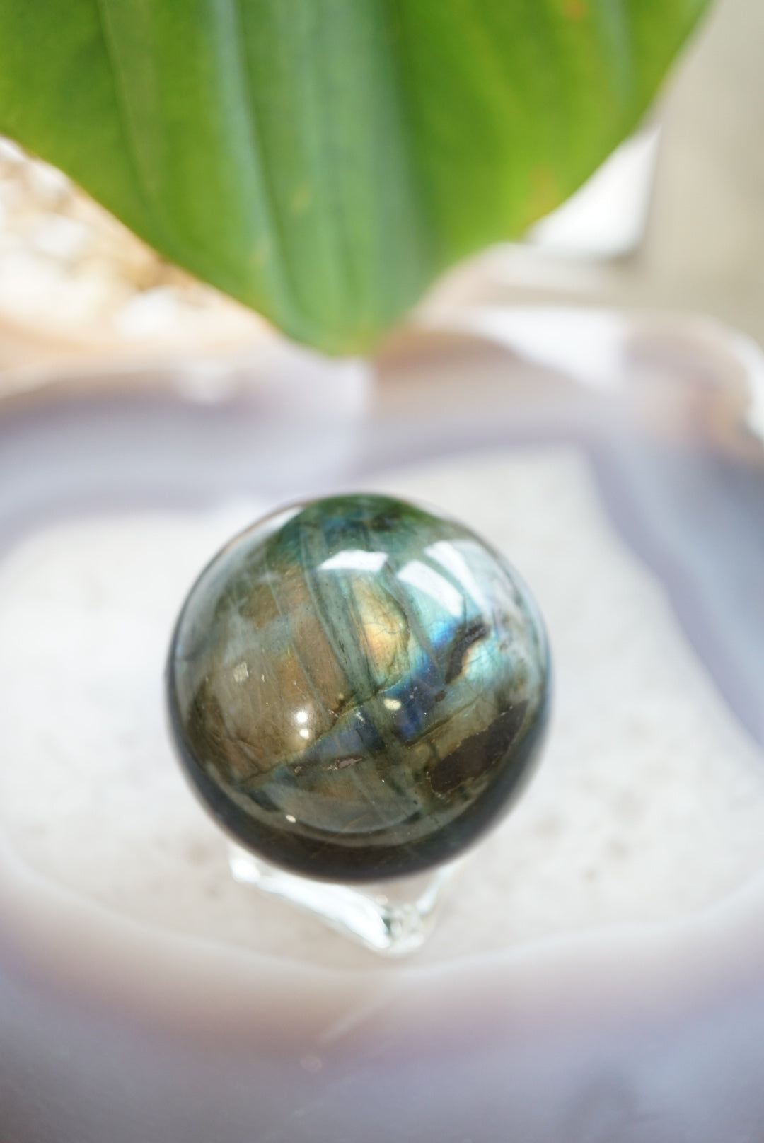 藍綠紫橙光拉長石球 - ART OF GEM 