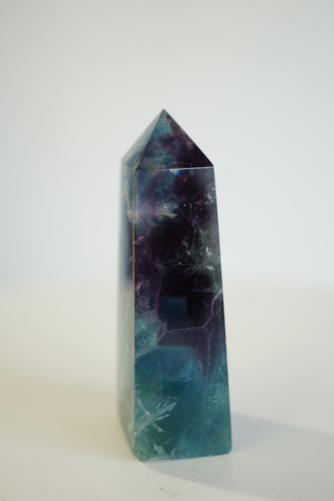 紫藍羽毛螢石柱 - ART OF GEM 