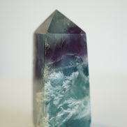 紫藍羽毛螢石柱 - ART OF GEM 