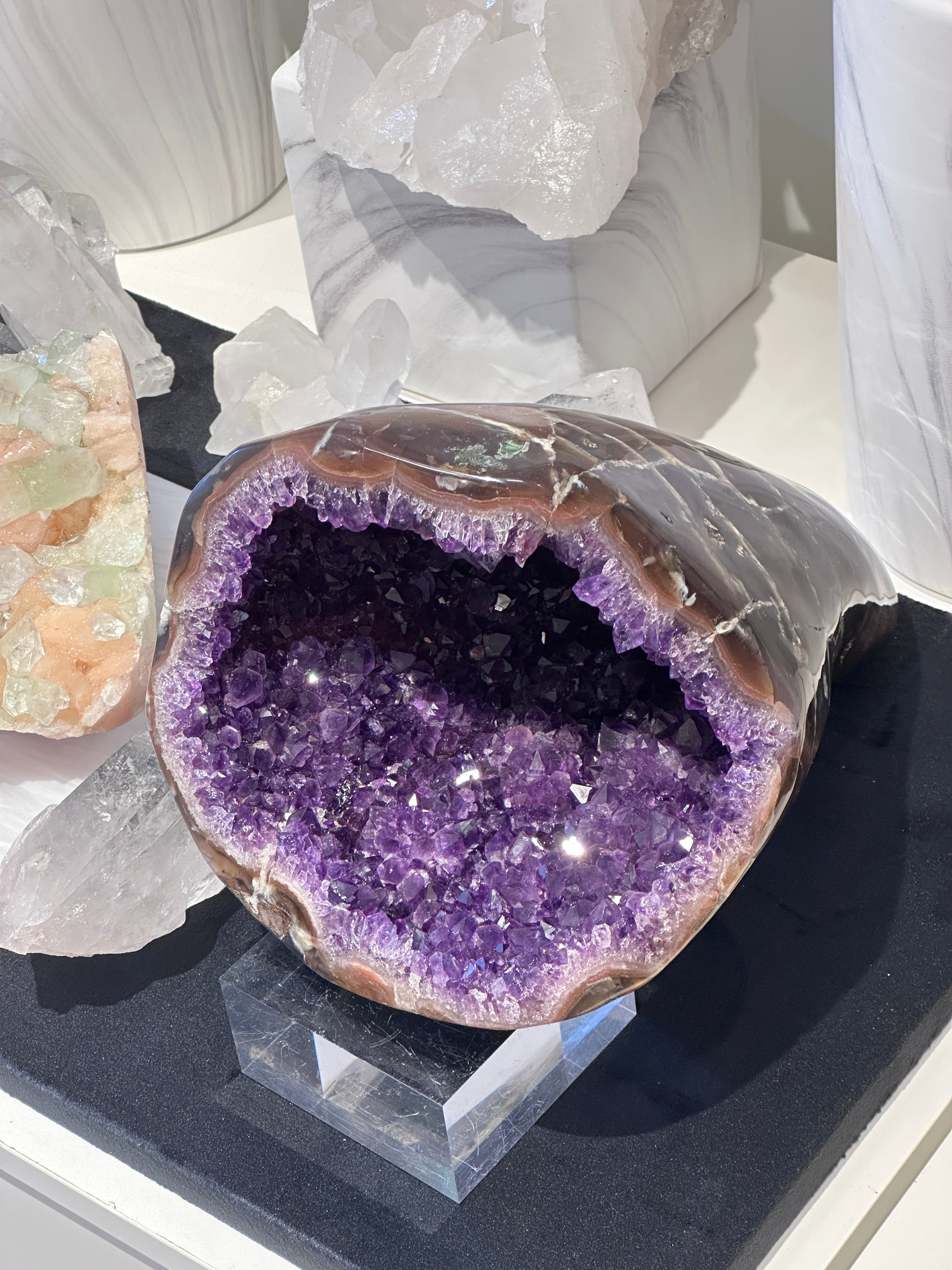 罕有烏拉圭全瑪瑙拋光紫晶洞 - ART OF GEM 