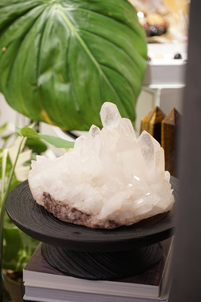 巴西白水晶簇 （帶粉調）𝐖𝐡𝐢𝐭𝐞 𝐐𝐮𝐚𝐫𝐭𝐳 𝐂𝐥𝐮𝐬𝐭𝐞𝐫 - ART OF GEM 