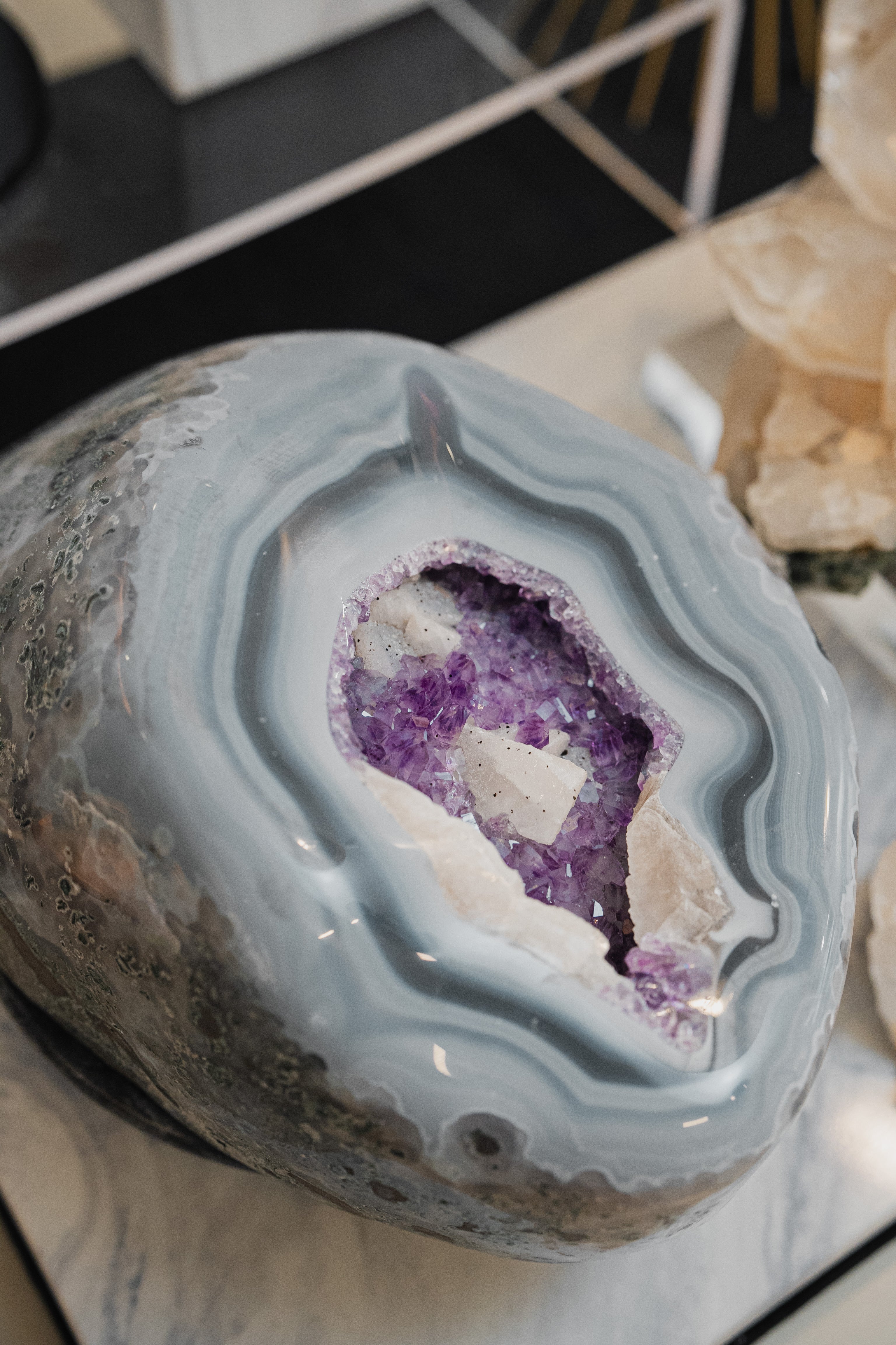 大型巴西瑪瑙紫水晶擺設 （共生方解石） - ART OF GEM 