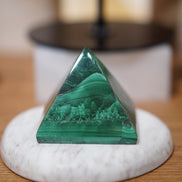 非洲孔雀石金字塔 - ART OF GEM 