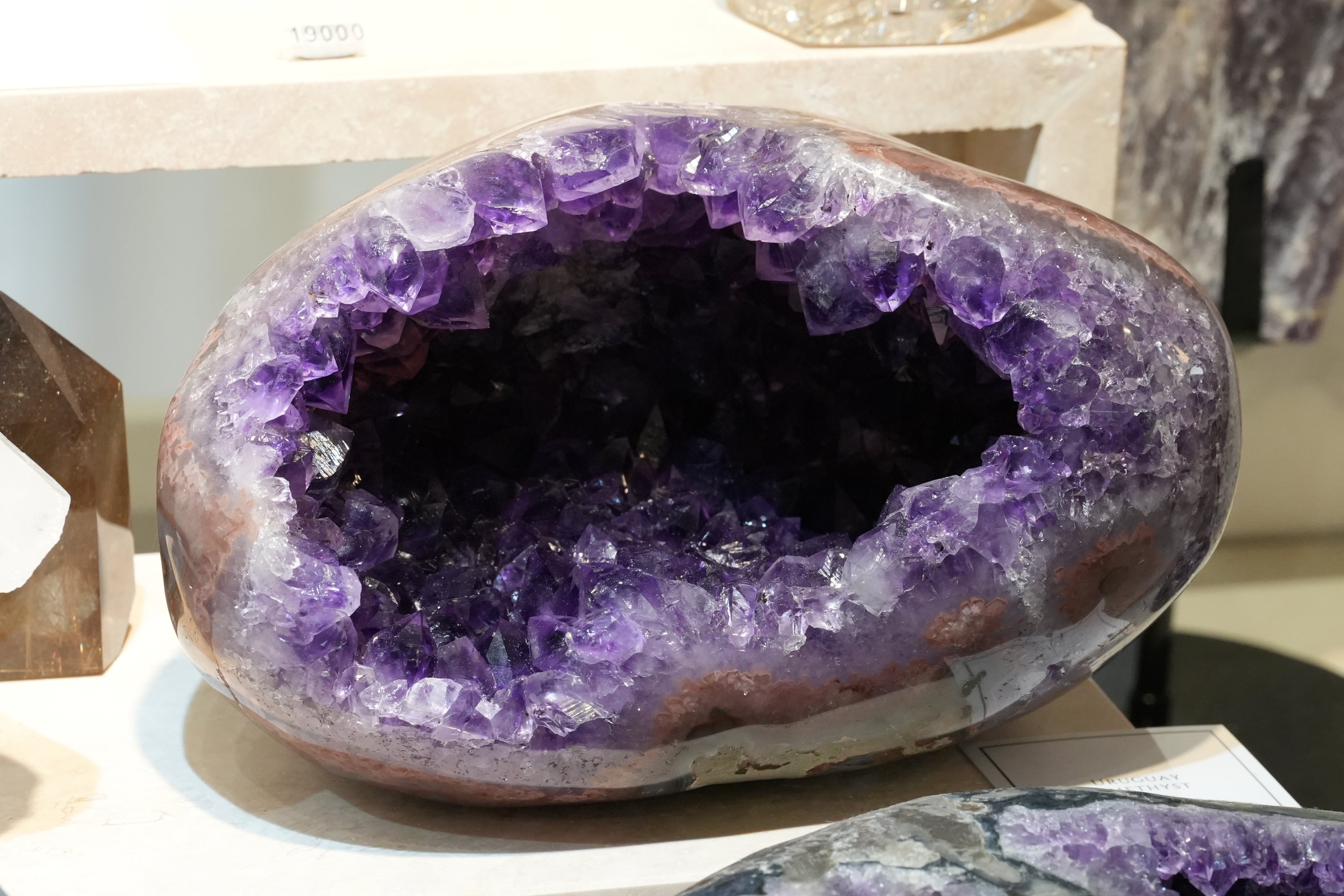 罕有巴西全瑪瑙拋光紫晶洞 - ART OF GEM 