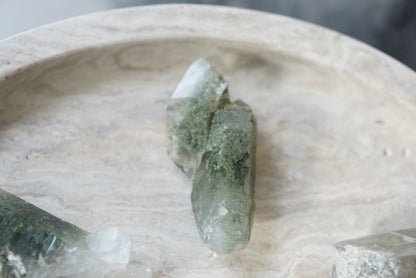 西藏喜馬拉雅綠幽靈原石 Raw Green Phantom from Tibet Himalayan - ART OF GEM 