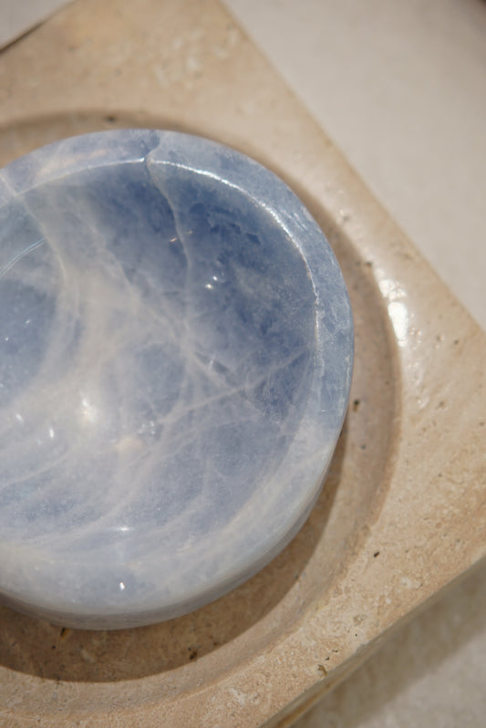 藍方解石碗 Blue Calcite Bowl