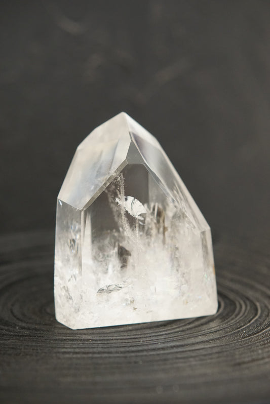 巴西白水晶柱 Brazil White Quartz Tower - ART OF GEM 