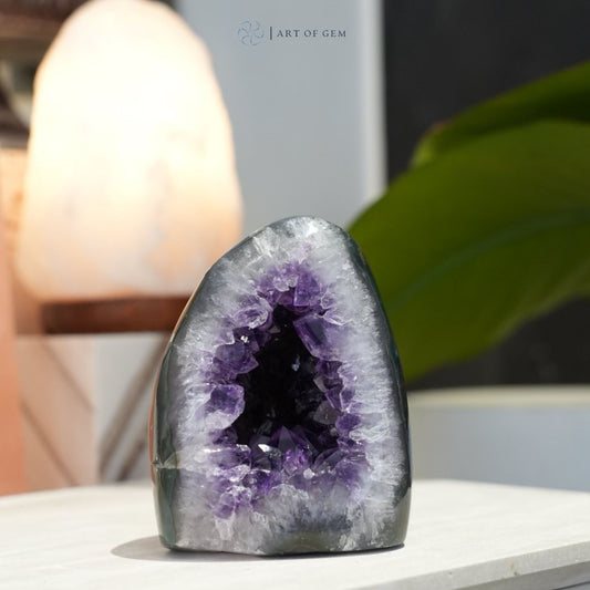 Mini 巴西全瑪瑙拋光紫晶洞