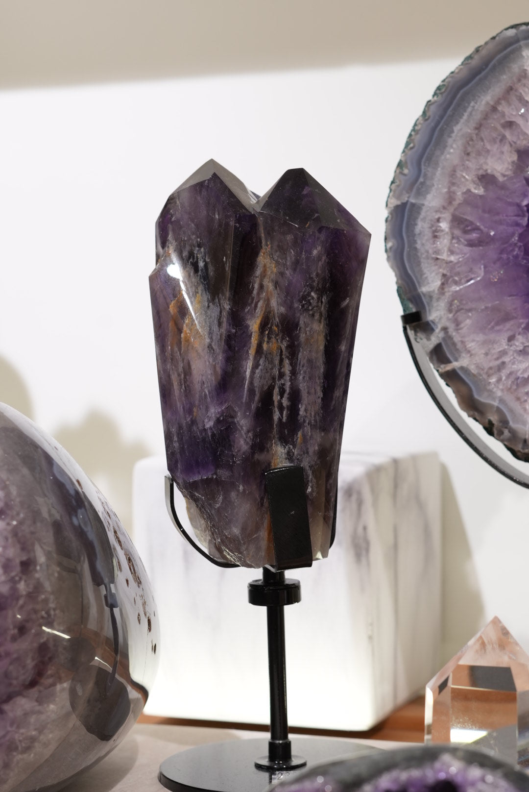 Brazil amethyst scepter (rotatable stand)