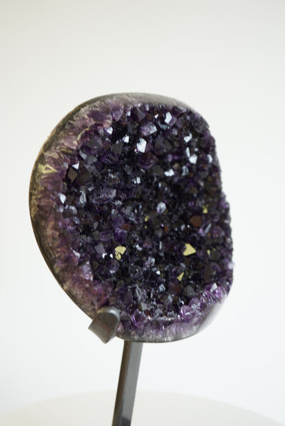 極濃「黑紫」頂級烏拉圭紫水晶Uruguay Amethyst - ART OF GEM 