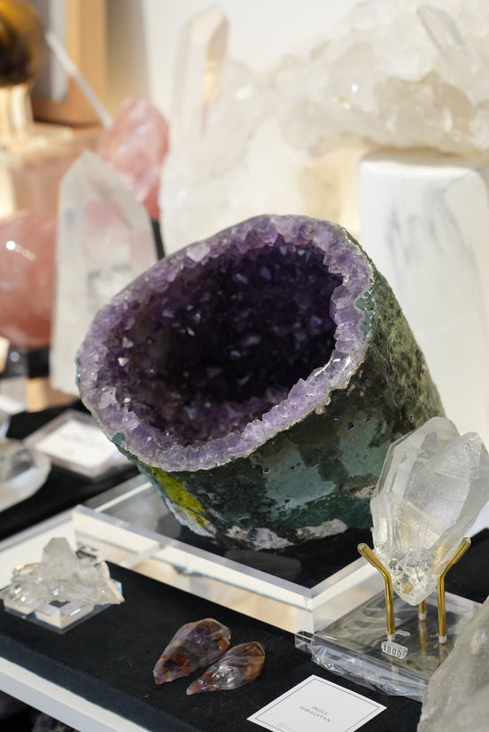 大型巴西紫鈦晶洞 - ART OF GEM 