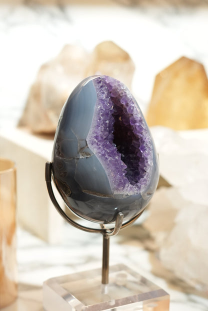 Brazil Amethyst Egg with Agate