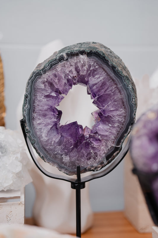 巴西紫晶 (連旋轉底座) Brazil Amethyst (with rotating stand)