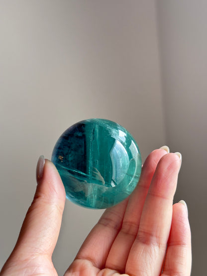巴西紫綠螢石球Brazil Purple and Green Fluorite Sphere - ART OF GEM 