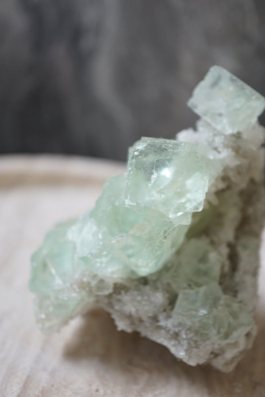 香花嶺綠螢石 Raw Green Fluorite from Xianghualing