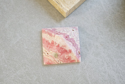 阿根廷紅紋金字塔 Rhodochrosite pyramid - ART OF GEM 