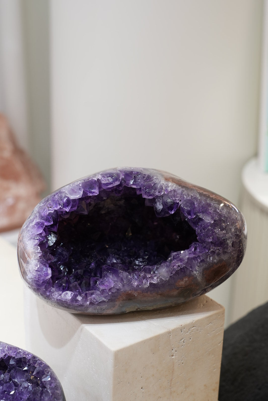 罕有巴西全瑪瑙拋光紫晶洞 - ART OF GEM 