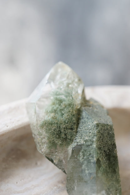 西藏喜馬拉雅綠幽靈原石 Raw Green Phantom from Tibet Himalayan - ART OF GEM 