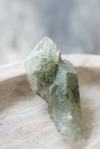 西藏喜馬拉雅綠幽靈原石 Raw Green Phantom from Tibet Himalayan - ART OF GEM 