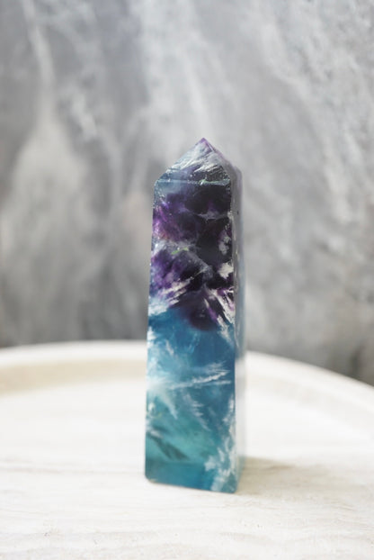 紫藍羽毛螢石柱  Fluorite Tower - ART OF GEM 