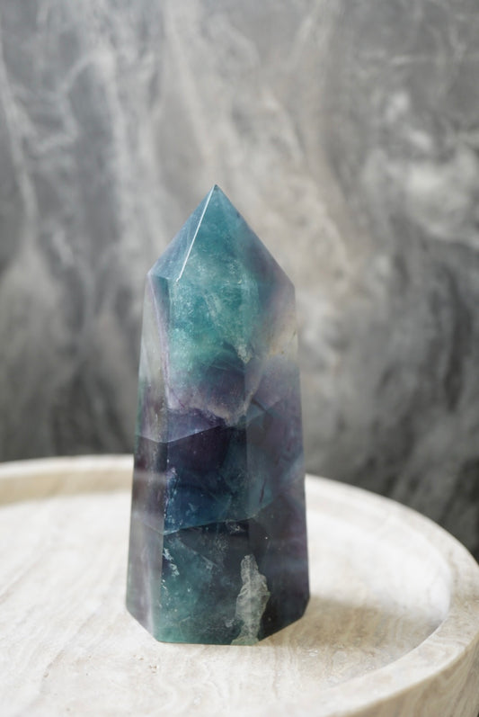 巴西藍紫綠色螢石柱  Brazil Fluorite Tower