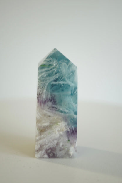 紫藍羽毛螢石柱  Fluorite Tower - ART OF GEM 