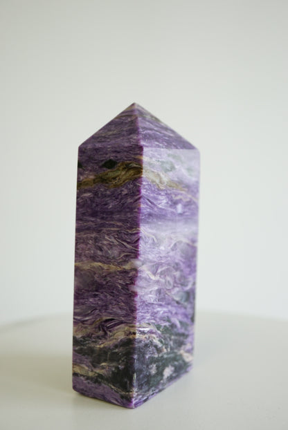 紫龍晶柱 Charoite Tower - ART OF GEM 
