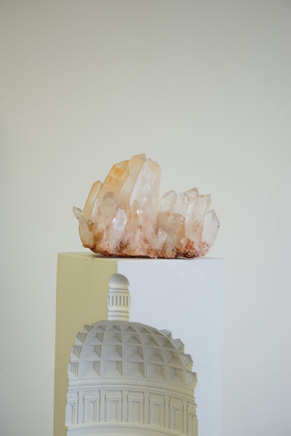 巴西粉色白水晶簇Brazil Peach tone White Quartz Cluster - ART OF GEM 