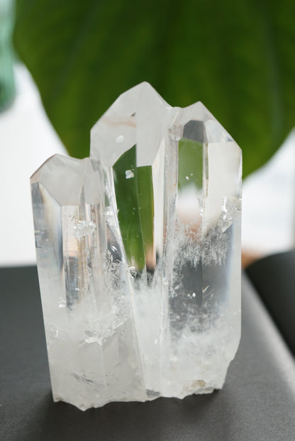 巴西三連生白水晶柱 Brazil White Quartz Tower - ART OF GEM 