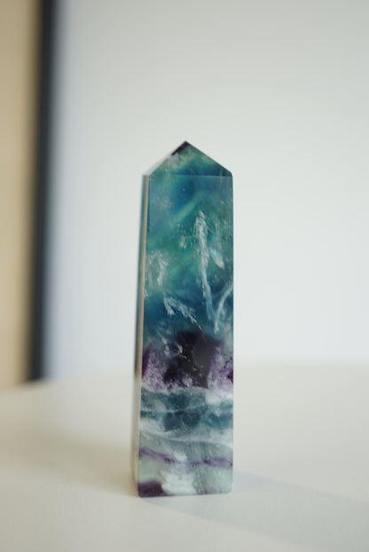 紫藍羽毛螢石柱  Fluorite Tower - ART OF GEM 