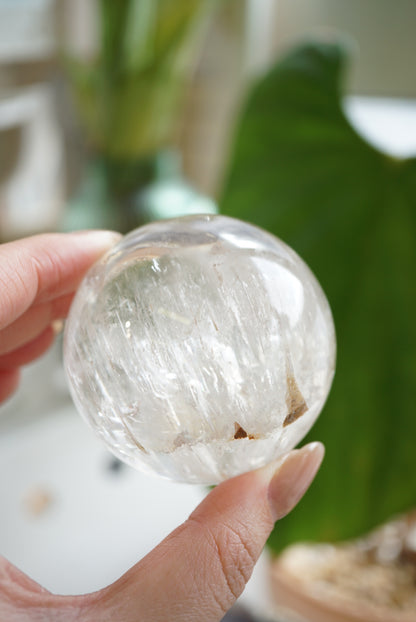 冰雪骸骨球 Skeletal Quartz Sphere - ART OF GEM 