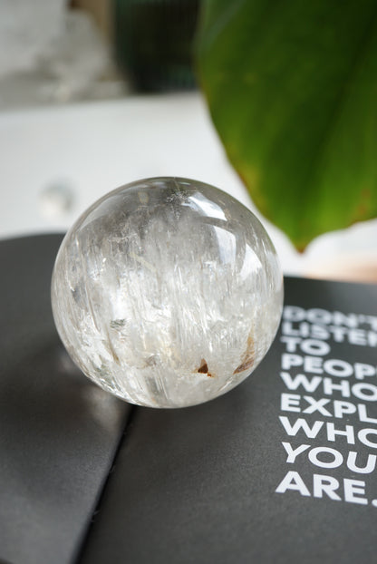 冰雪骸骨球 Skeletal Quartz Sphere - ART OF GEM 