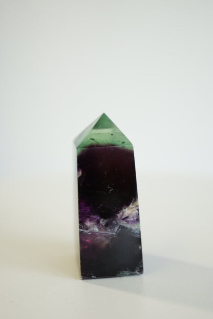 紫綠羽毛螢石柱  Fluorite Tower - ART OF GEM 