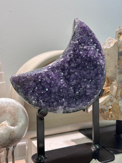 烏拉圭紫水晶月亮 (連座）Uruguay Amethyst Moon （with stand) - ART OF GEM 