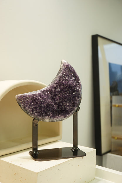 烏拉圭紫水晶月亮 (連座）Uruguay Amethyst Moon （with stand) - ART OF GEM 