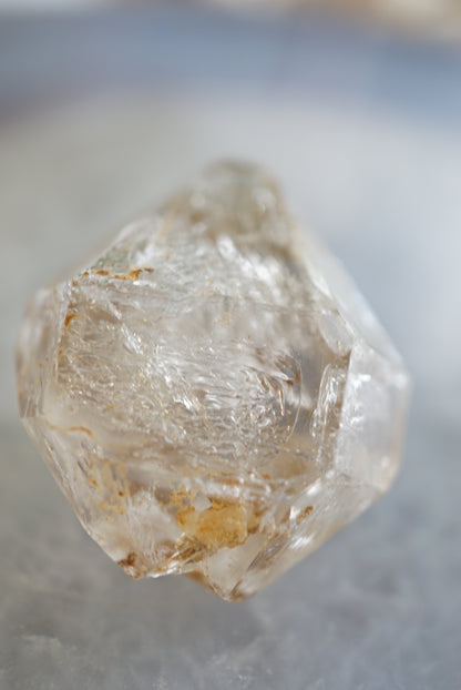 巴基斯坦黃泥骸骨水晶 Pakistan Fenster Quartz - ART OF GEM 