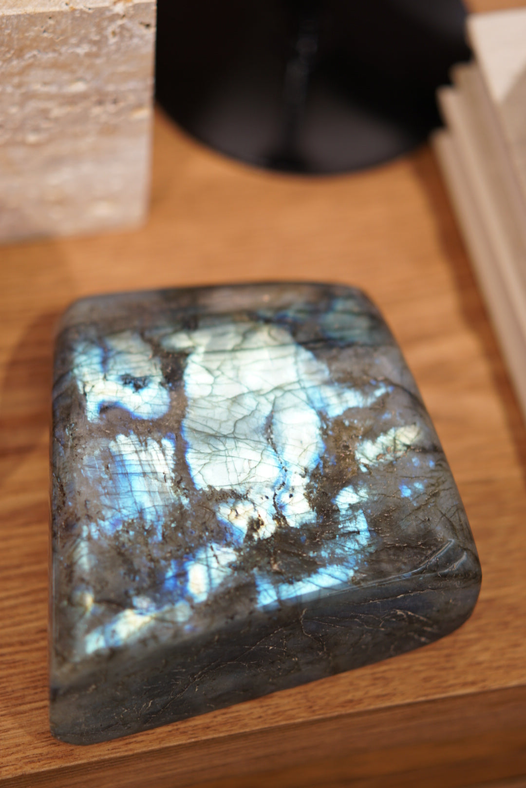 拉長石 Labradorite - ART OF GEM 