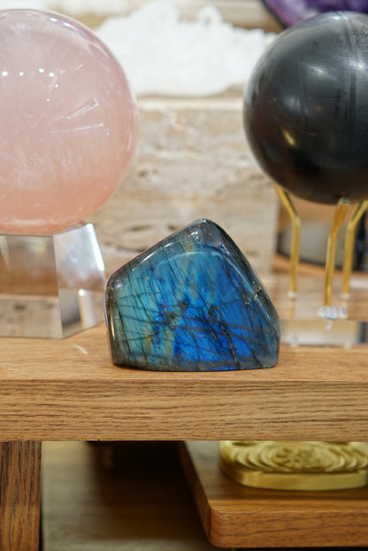 拉長石 Labradorite