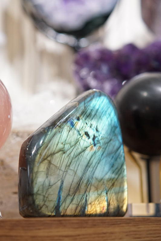 拉長石 Labradorite