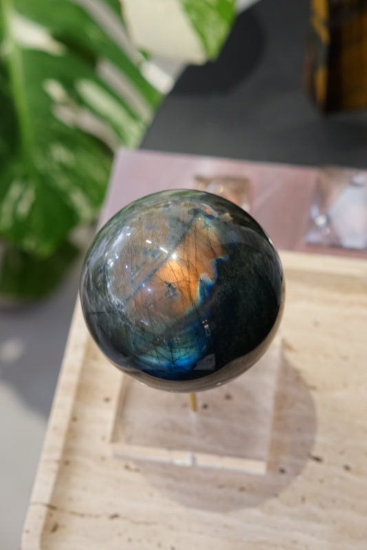 橙光拉長石球 Labradorite Sphere - ART OF GEM 
