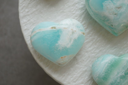 藍加勒比方解石心心 Caribbean Blue Calcite Heart - ART OF GEM 
