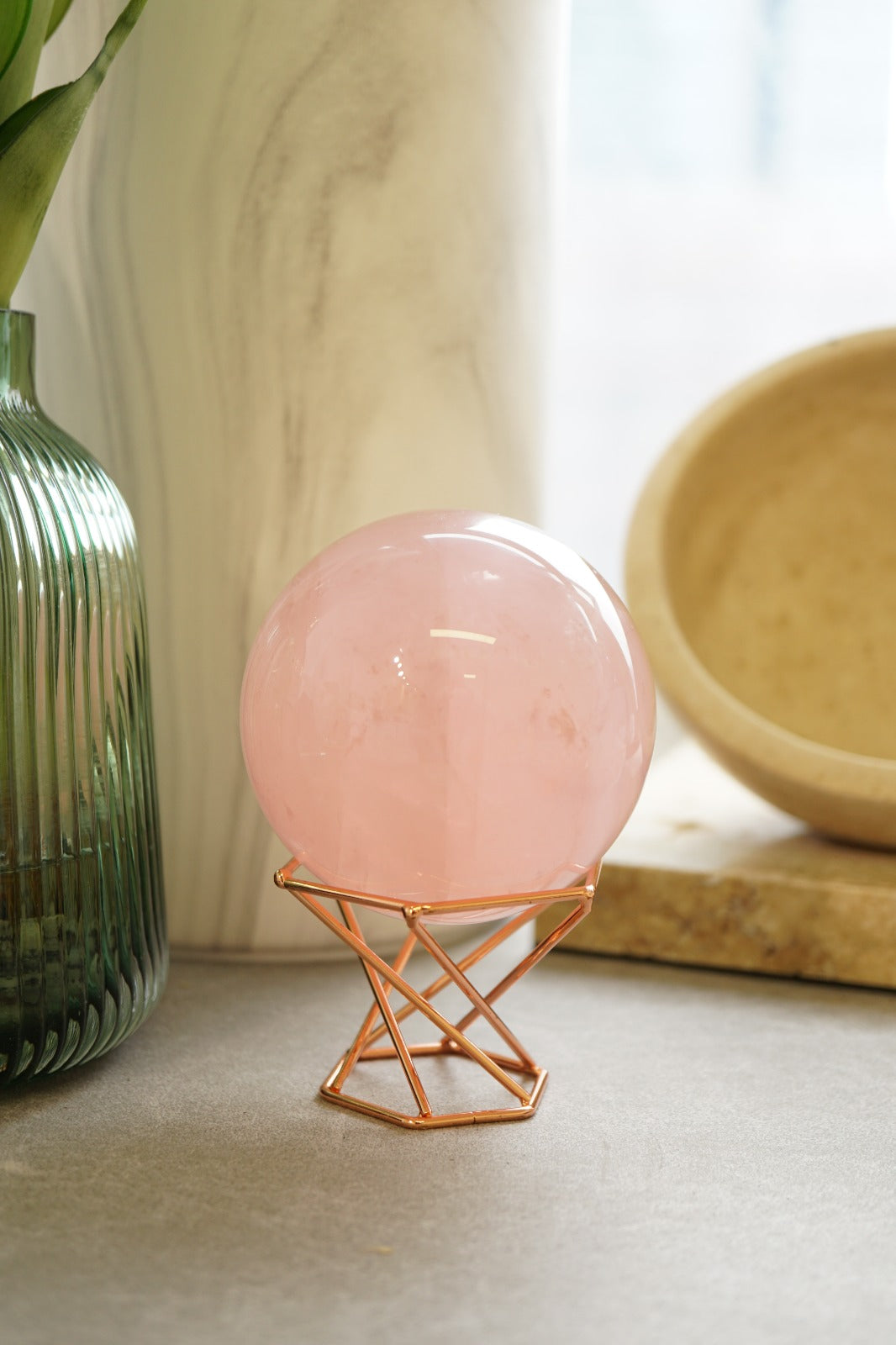 星光粉晶球 Mozambique Rose Quartz Sphere