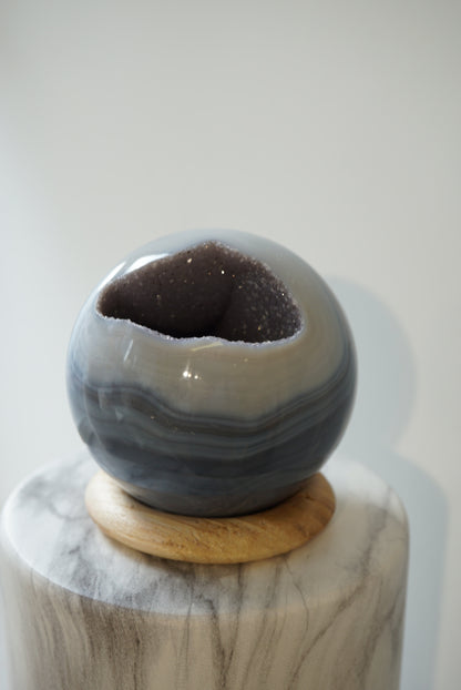巴西藍瑪瑙開口笑 Brazil agate Sphere - ART OF GEM 