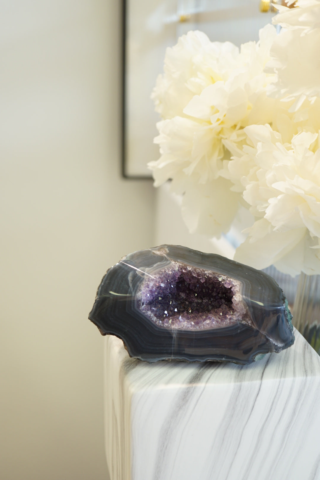 巴西瑪瑙邊紫晶洞 Brazil Amethyst Geode with agate