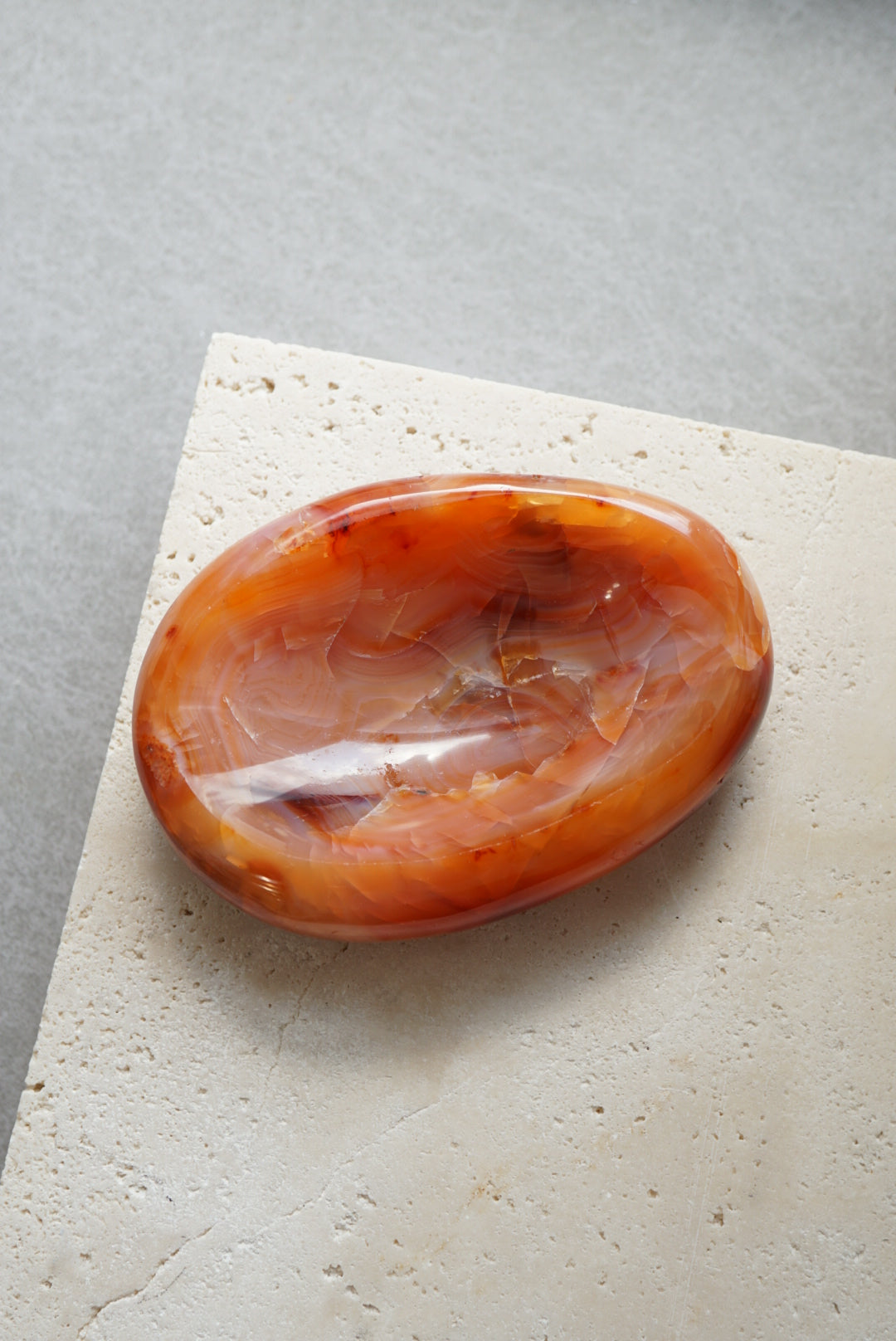 紅瑪瑙碗 Red Agate Bowl