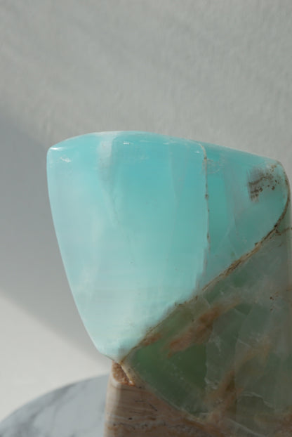 藍加勒比方解石 Blue Caribbean Calcite - ART OF GEM 