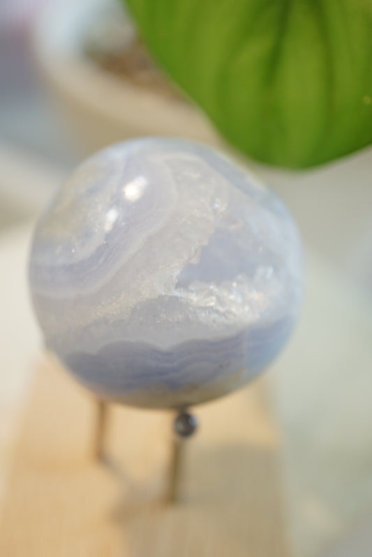 藍紋瑪瑙球 Blue Lace Agate Sphere