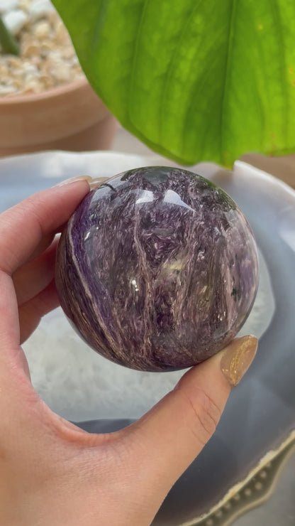 紫龍晶球 Charoite Sphere