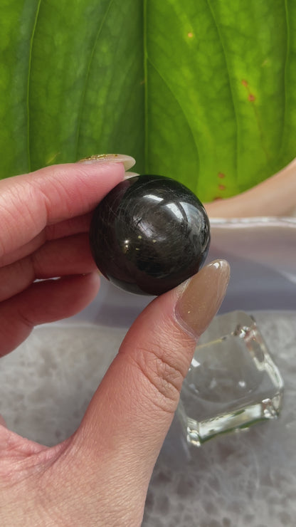 金運石球Hypersthene Sphere